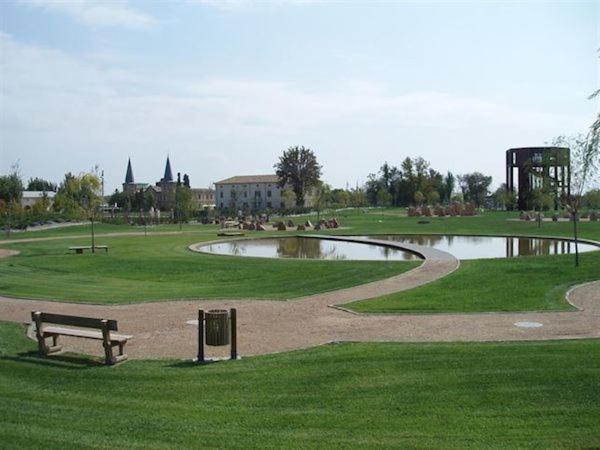 El Llano I, Parada En El Destino La Puebla De Alfinden Ruang foto
